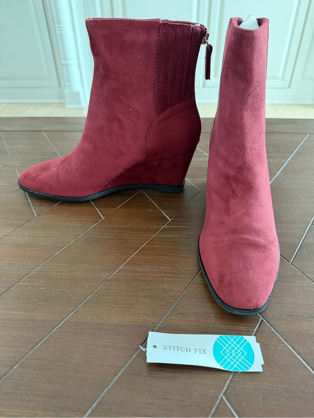 Dolce Vita Tippy Burgundy Suede Wedge Booties Size 10